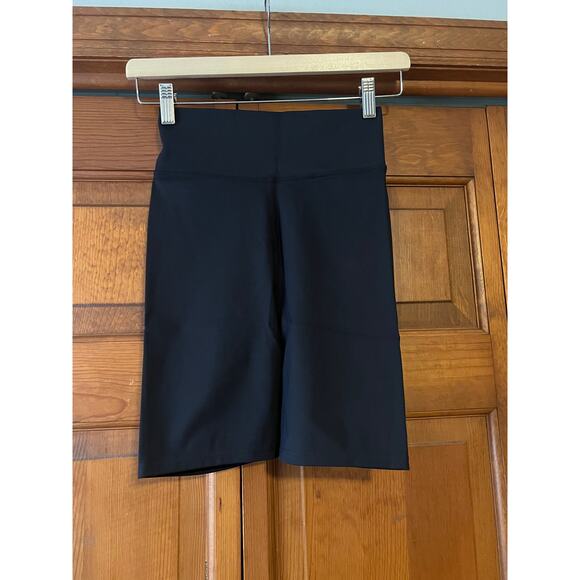 NWT Madewell Women's MWL Form High-Rise 7" Biker Activewear Shorts Black Size XS - Picture 2 of 12